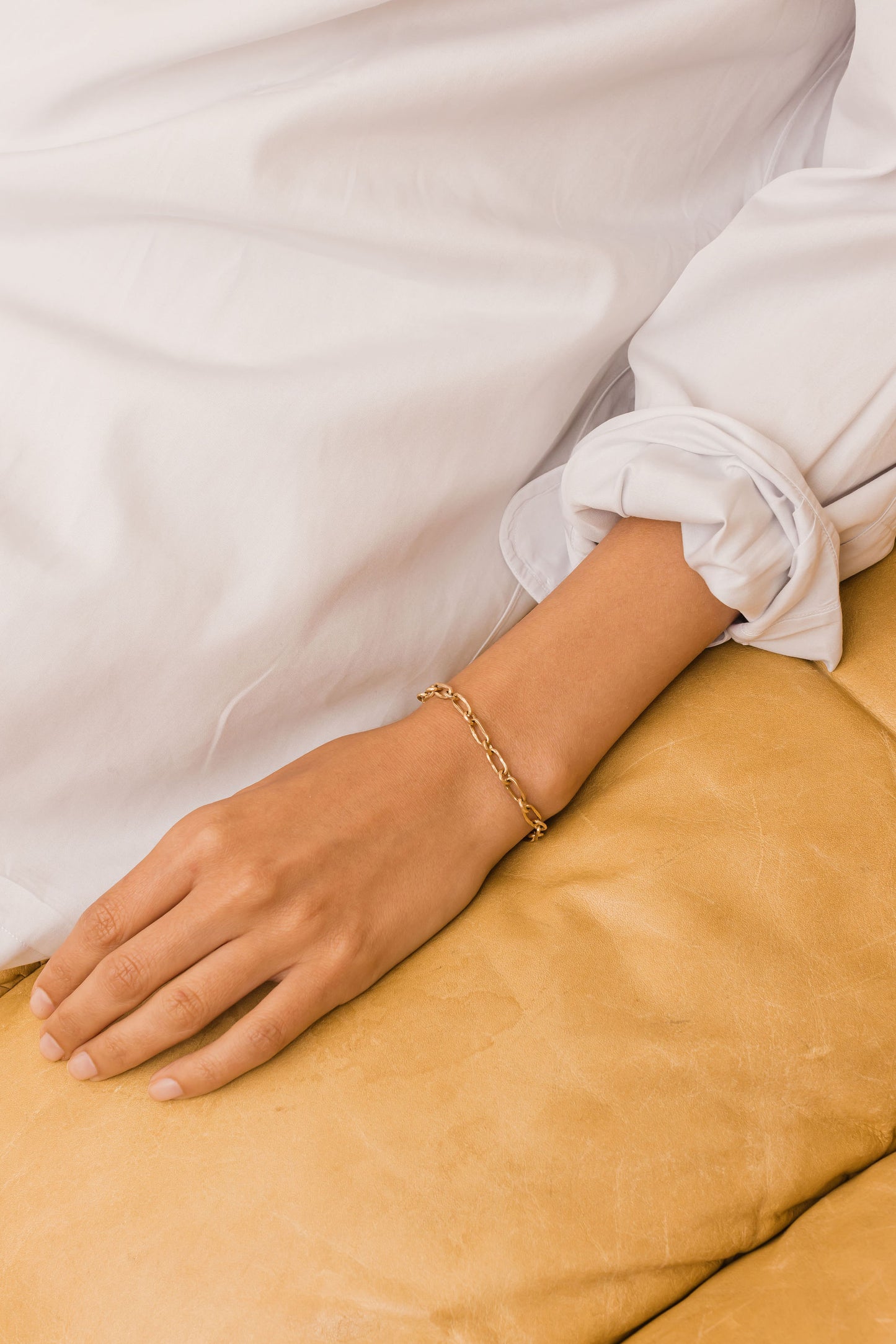Kaja Erika Jorgensen, Mini Gaia Bracelet in 18k yellow gold.