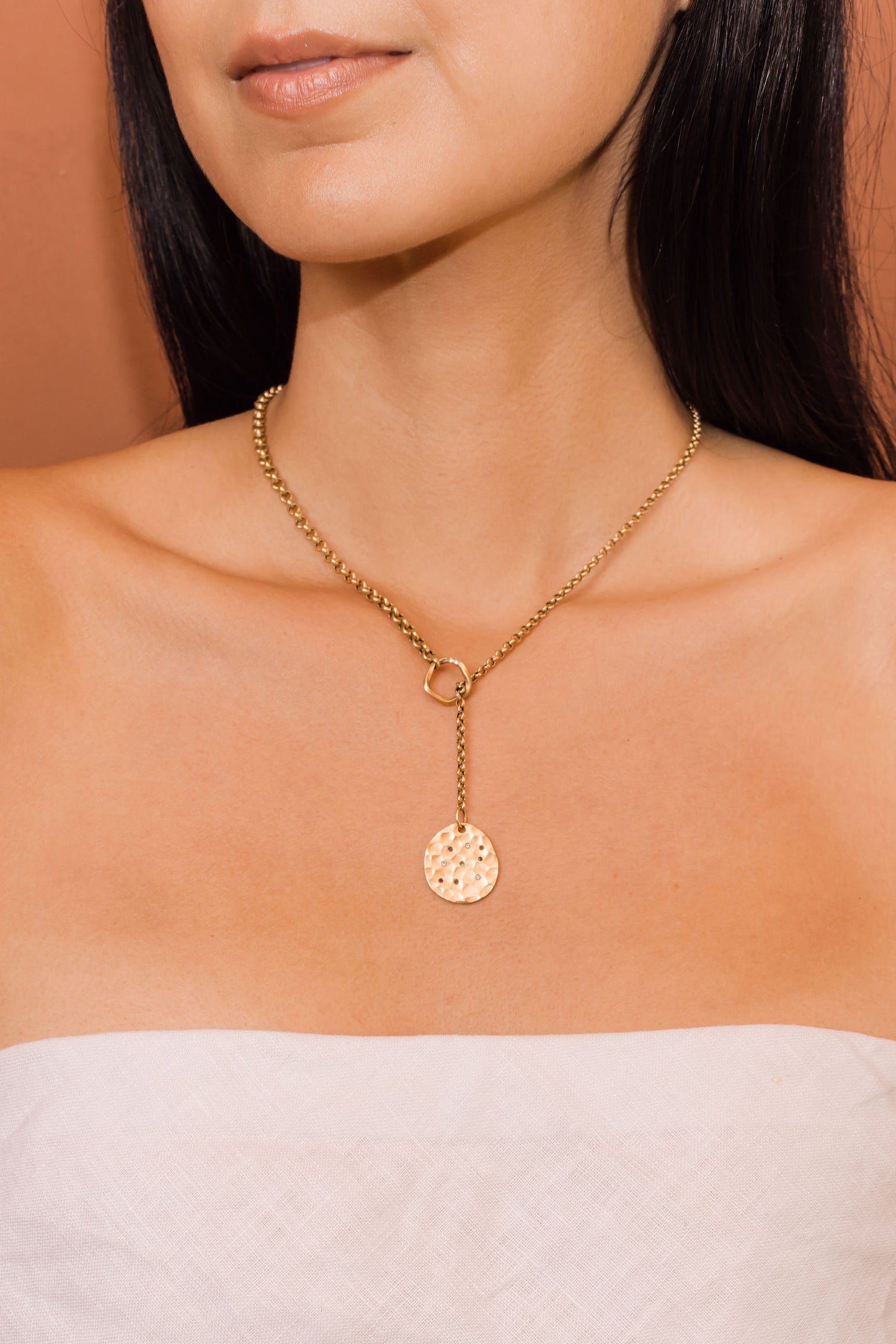 Kaja Erika Jorgensen, Helios Chain with Star Colliding Charm in 18k gold