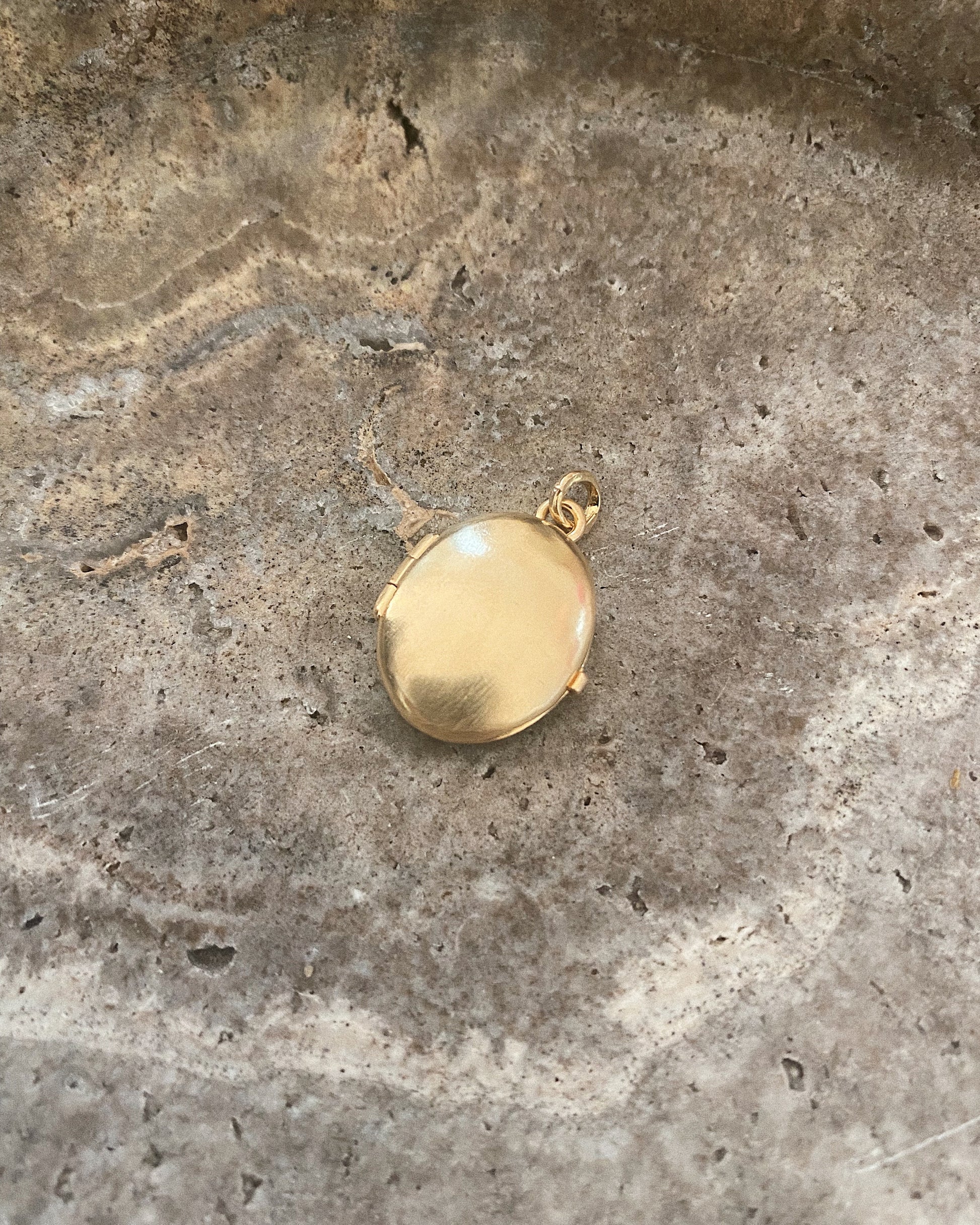 Kaja Erika Jorgensen 18k Aria Locket