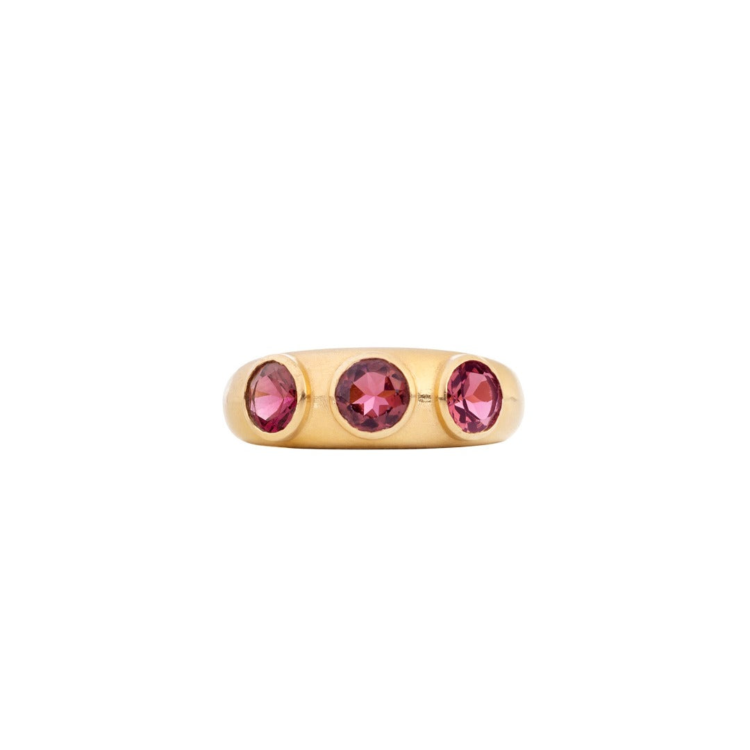 Kaja Erika Jorgensen Octo Ring 18k gold 